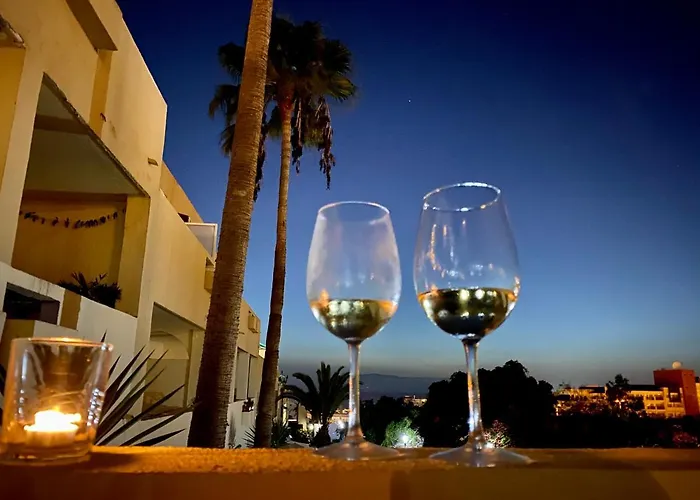 Appartement Loft Playa Torviscas,garaje Gratis , Recién Reformado