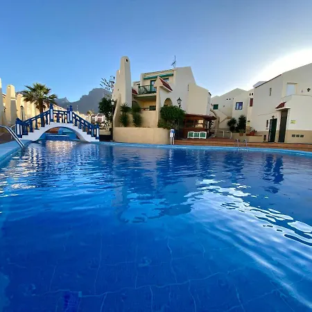 Loft Playa Torviscas,garaje Gratis , Recien Reformado 아데제