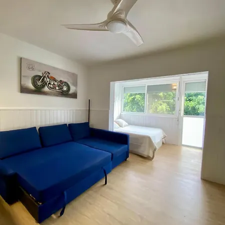 아파트 Loft Playa Torviscas,garaje Gratis , Recien Reformado *