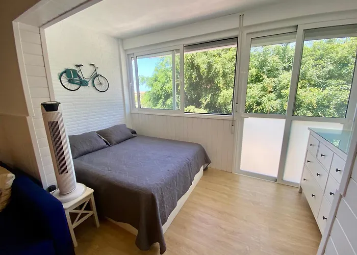 Loft Playa Torviscas,garaje Gratis , Recién Reformado